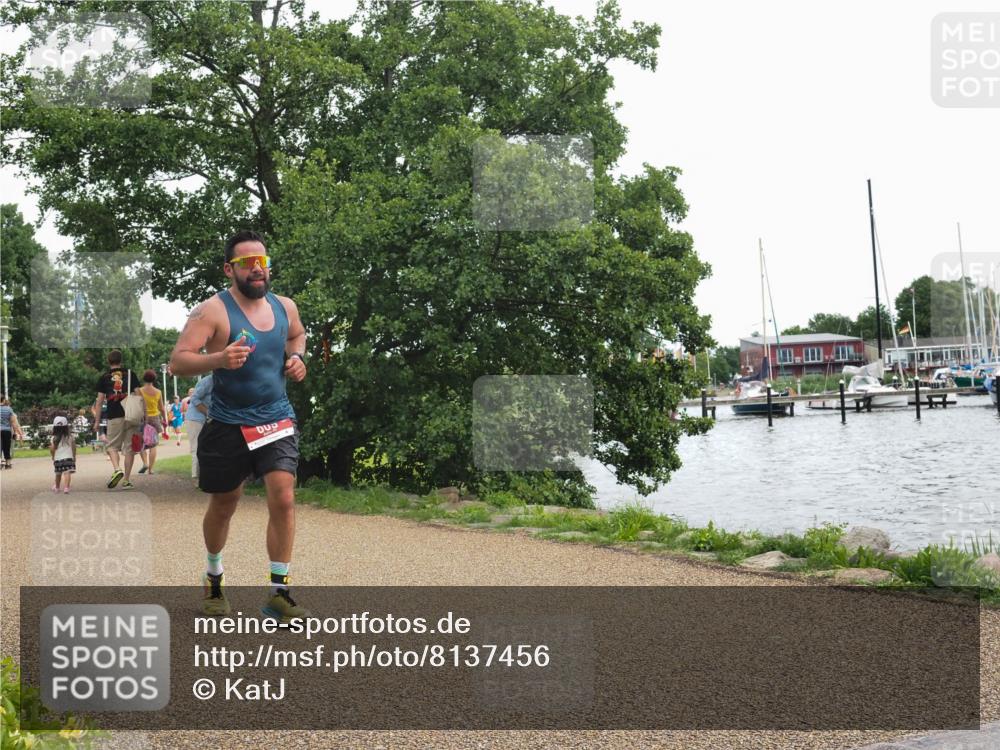 22.06.2025 - Viking Triathlon KatJ http://msf.ph/oto/8137456 22.06.2025 14:51:16 Laufen 609 meine-sportfotos.de