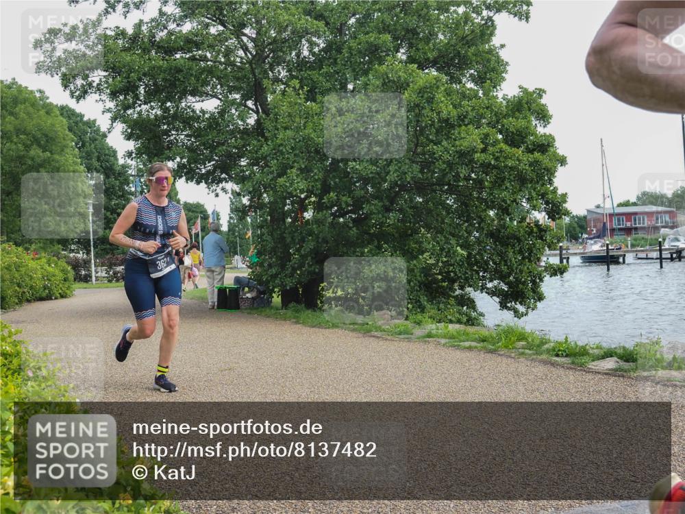 22.06.2025 - Viking Triathlon KatJ http://msf.ph/oto/8137482 22.06.2025 14:51:28 Laufen 362, 626 meine-sportfotos.de