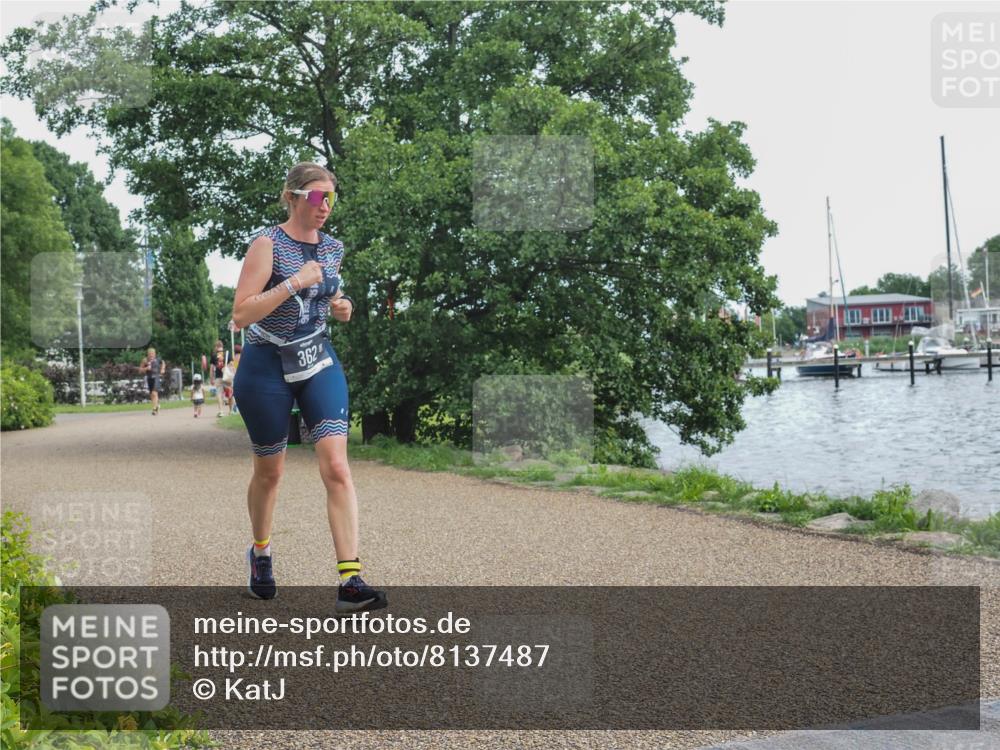 22.06.2025 - Viking Triathlon KatJ http://msf.ph/oto/8137487 22.06.2025 14:51:29 Laufen 362, 626 meine-sportfotos.de