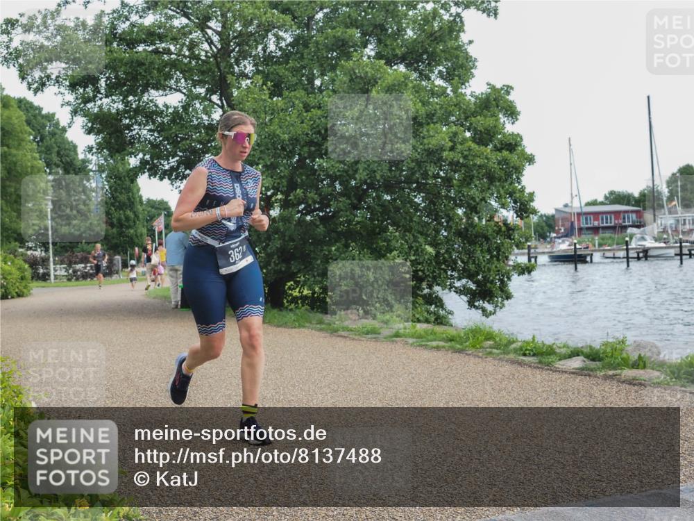 22.06.2025 - Viking Triathlon KatJ http://msf.ph/oto/8137488 22.06.2025 14:51:29 Laufen 362, 626 meine-sportfotos.de