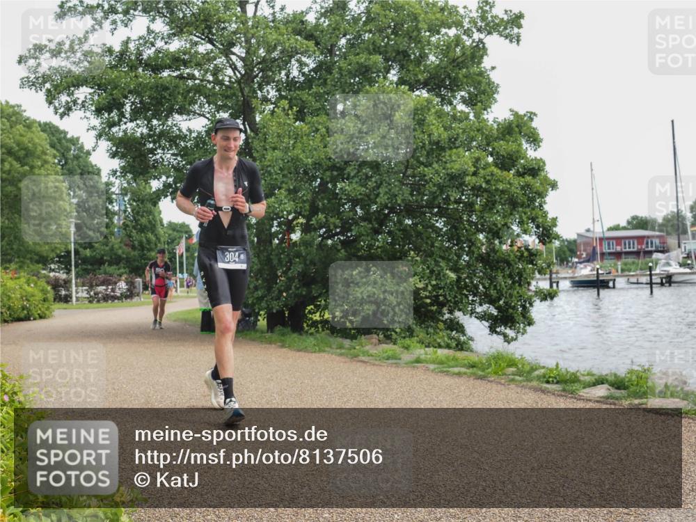22.06.2025 - Viking Triathlon KatJ http://msf.ph/oto/8137506 22.06.2025 14:51:53 Laufen 304 meine-sportfotos.de