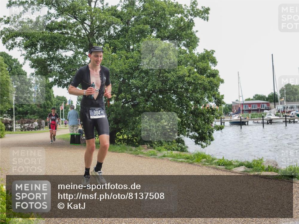 22.06.2025 - Viking Triathlon KatJ http://msf.ph/oto/8137508 22.06.2025 14:51:54 Laufen 304, 639 meine-sportfotos.de