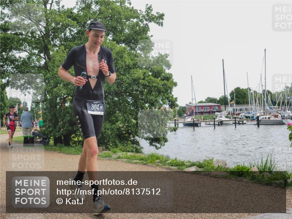 22.06.2025 - Viking Triathlon KatJ http://msf.ph/oto/8137512 22.06.2025 14:51:54 Laufen 304, 639 meine-sportfotos.de