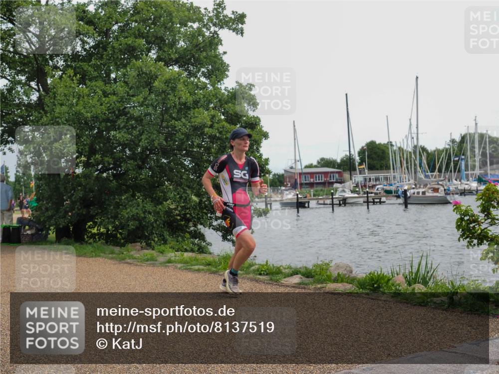 22.06.2025 - Viking Triathlon KatJ http://msf.ph/oto/8137519 22.06.2025 14:51:57 Laufen 304, 639 meine-sportfotos.de