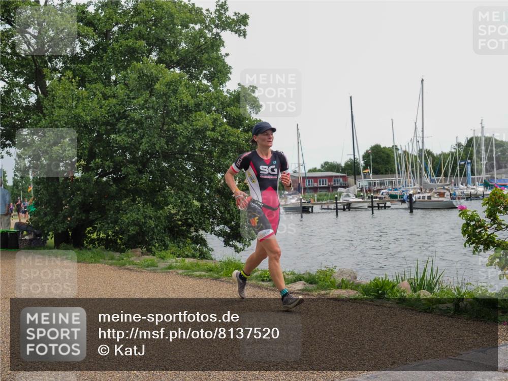 22.06.2025 - Viking Triathlon KatJ http://msf.ph/oto/8137520 22.06.2025 14:51:57 Laufen 304, 639 meine-sportfotos.de