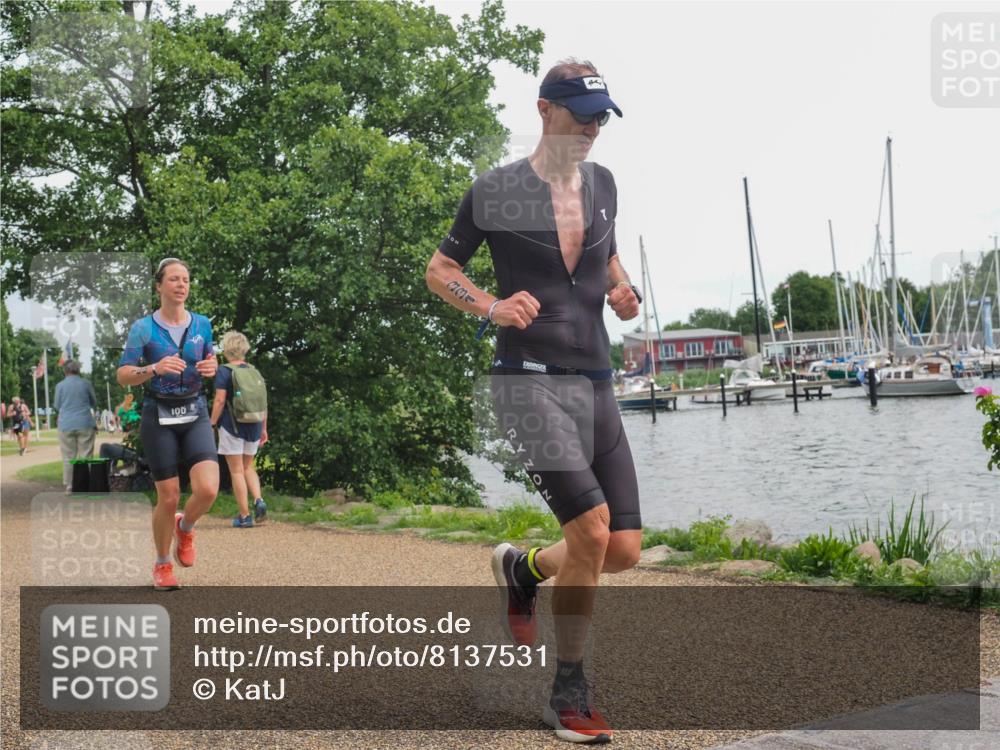 22.06.2025 - Viking Triathlon KatJ http://msf.ph/oto/8137531 22.06.2025 14:52:13 Laufen 166, 331 meine-sportfotos.de