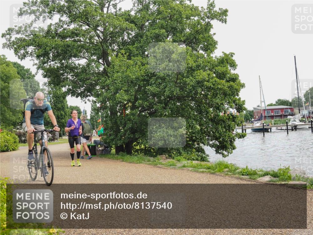 22.06.2025 - Viking Triathlon KatJ http://msf.ph/oto/8137540 22.06.2025 14:52:17 Laufen 243 meine-sportfotos.de