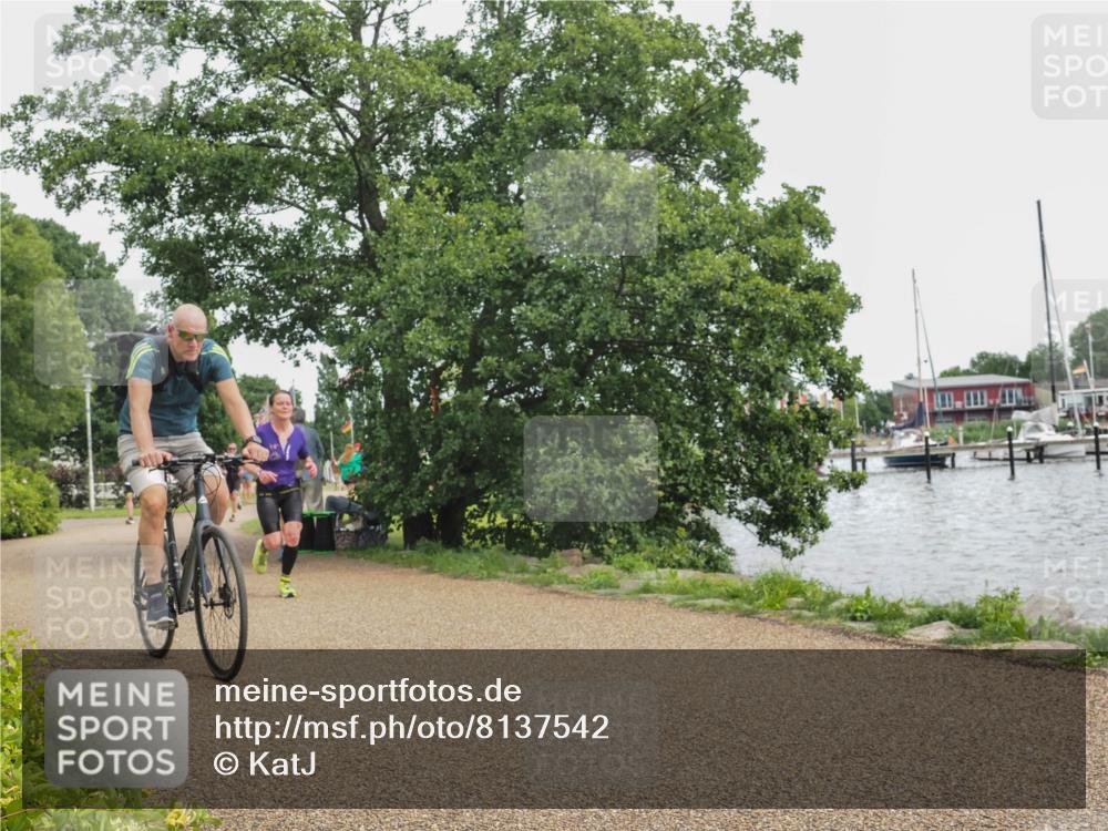 22.06.2025 - Viking Triathlon KatJ http://msf.ph/oto/8137542 22.06.2025 14:52:17 Laufen 243 meine-sportfotos.de
