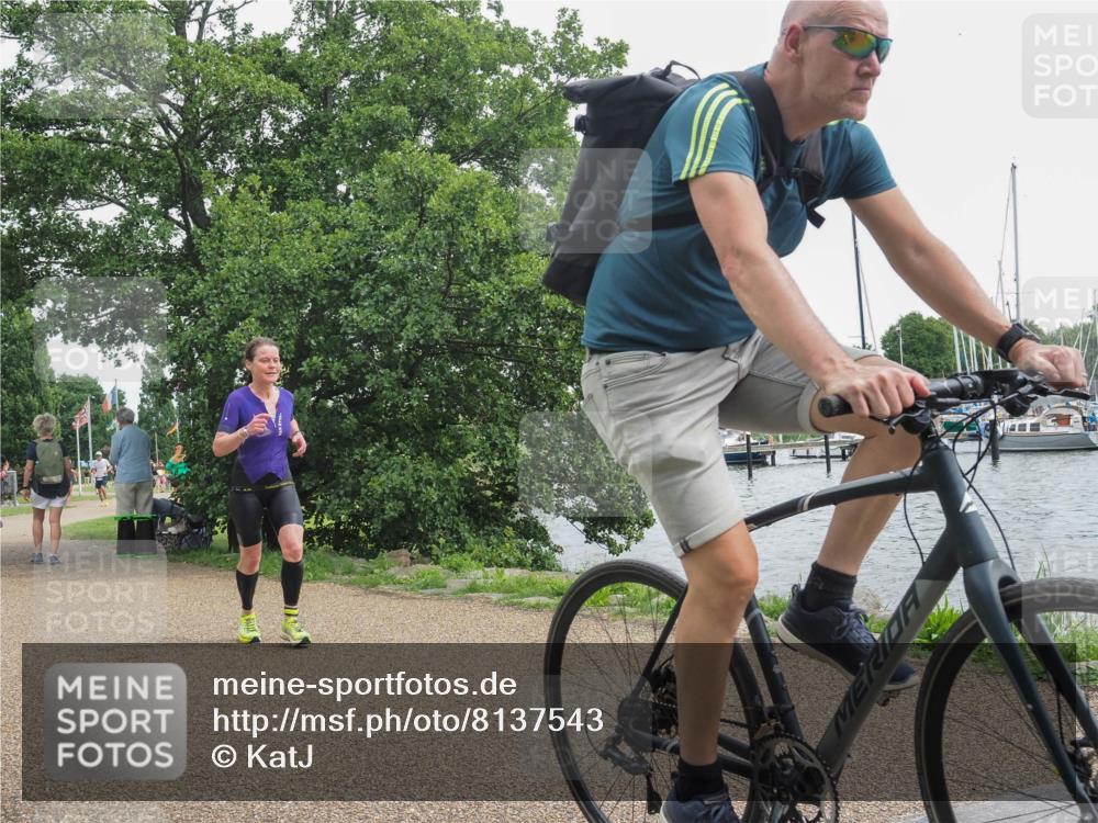 22.06.2025 - Viking Triathlon KatJ http://msf.ph/oto/8137543 22.06.2025 14:52:18 Laufen 243 meine-sportfotos.de