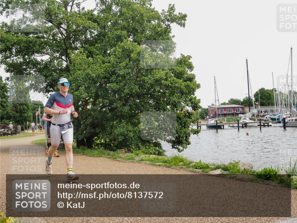 22.06.2025 - Viking Triathlon KatJ http://msf.ph/oto/8137572 22.06.2025 14:52:41 Laufen 48, 217 meine-sportfotos.de