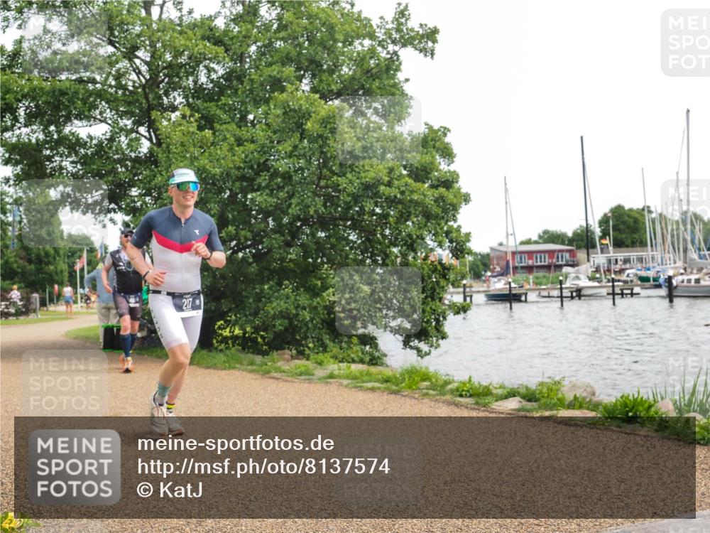 22.06.2025 - Viking Triathlon KatJ http://msf.ph/oto/8137574 22.06.2025 14:52:41 Laufen 48, 217 meine-sportfotos.de