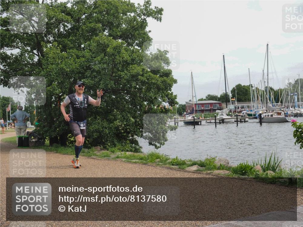 22.06.2025 - Viking Triathlon KatJ http://msf.ph/oto/8137580 22.06.2025 14:52:43 Laufen 48, 217 meine-sportfotos.de