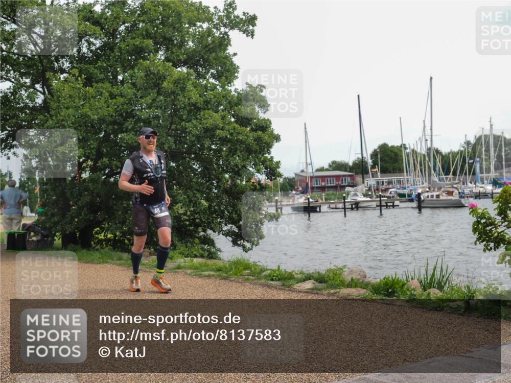 22.06.2025 - Viking Triathlon KatJ http://msf.ph/oto/8137583 22.06.2025 14:52:43 Laufen 48, 217 meine-sportfotos.de