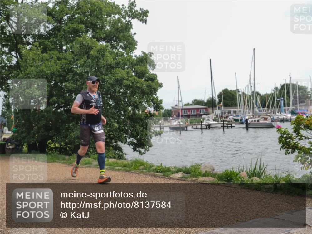 22.06.2025 - Viking Triathlon KatJ http://msf.ph/oto/8137584 22.06.2025 14:52:43 Laufen 48, 217 meine-sportfotos.de