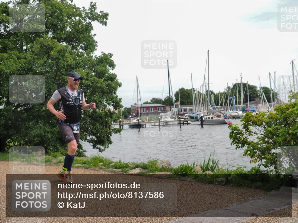 22.06.2025 - Viking Triathlon KatJ http://msf.ph/oto/8137586 22.06.2025 14:52:43 Laufen 48, 217 meine-sportfotos.de