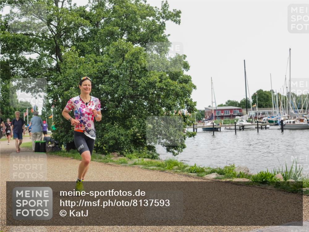 22.06.2025 - Viking Triathlon KatJ http://msf.ph/oto/8137593 22.06.2025 14:53:00 Laufen 509 meine-sportfotos.de