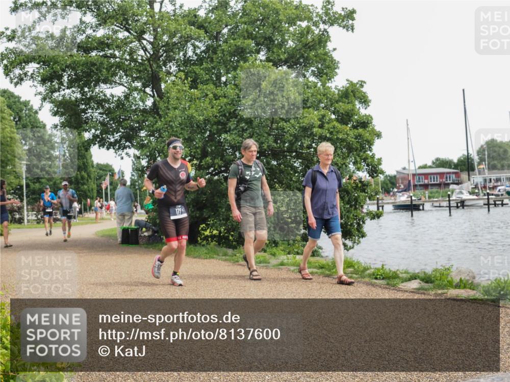22.06.2025 - Viking Triathlon KatJ http://msf.ph/oto/8137600 22.06.2025 14:53:08 Laufen 179 meine-sportfotos.de