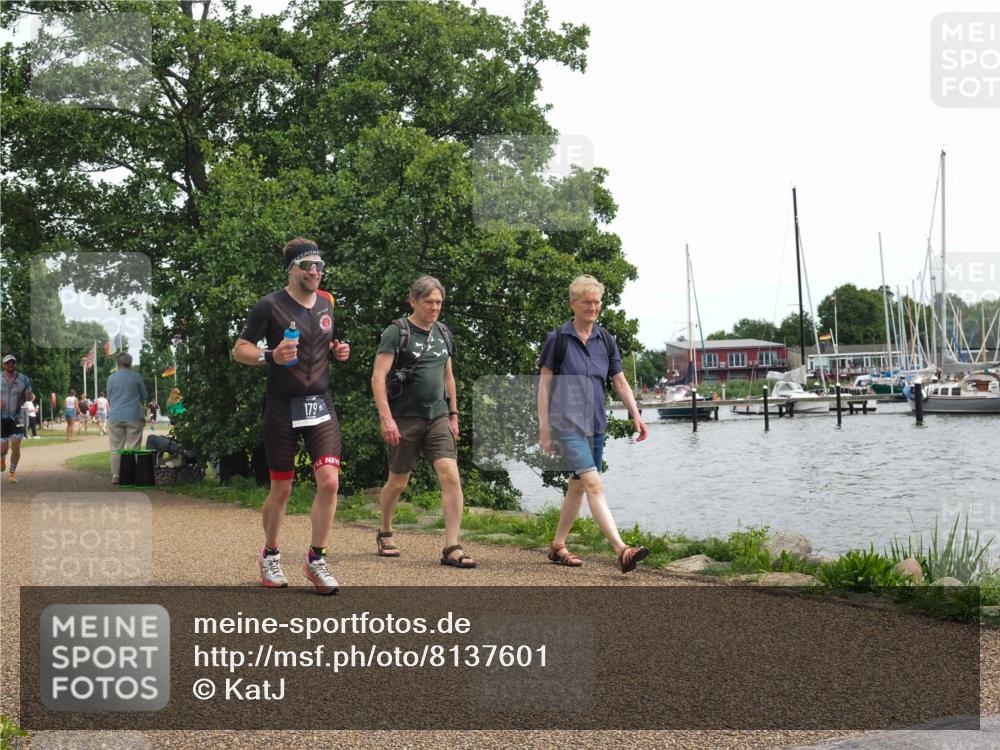 22.06.2025 - Viking Triathlon KatJ http://msf.ph/oto/8137601 22.06.2025 14:53:08 Laufen 179 meine-sportfotos.de