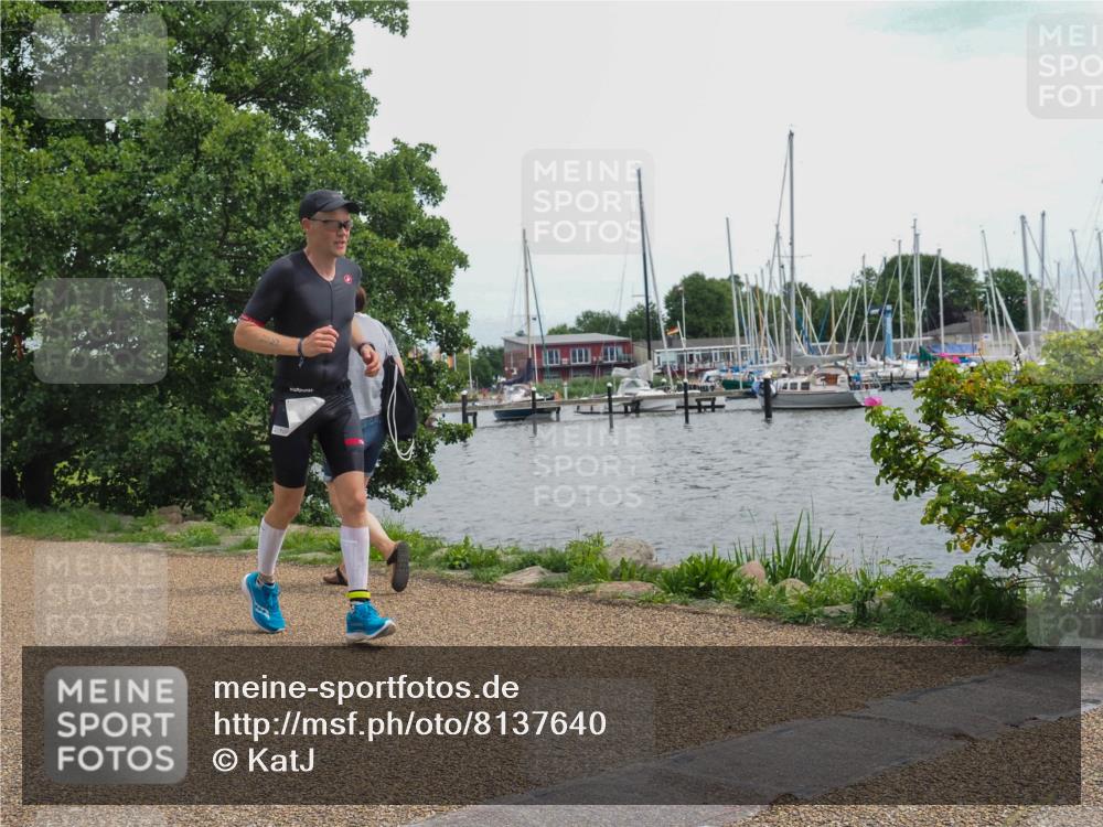 22.06.2025 - Viking Triathlon KatJ http://msf.ph/oto/8137640 22.06.2025 14:53:31 Laufen 85 meine-sportfotos.de