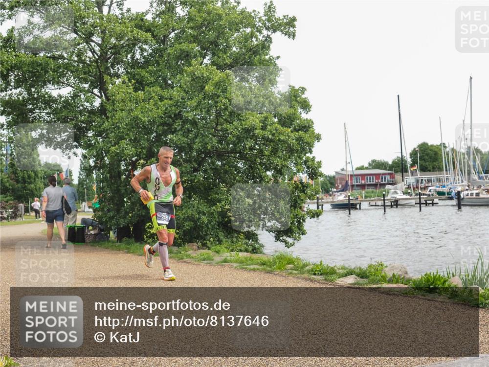 22.06.2025 - Viking Triathlon KatJ http://msf.ph/oto/8137646 22.06.2025 14:53:37 Laufen 248 meine-sportfotos.de