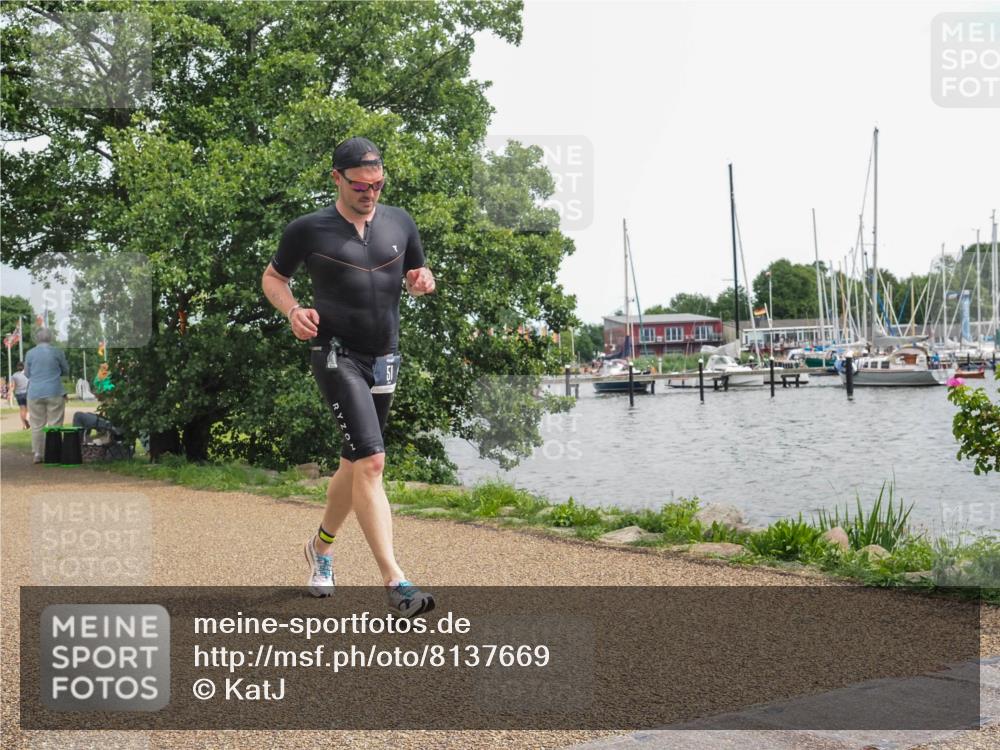 22.06.2025 - Viking Triathlon KatJ http://msf.ph/oto/8137669 22.06.2025 14:53:49 Laufen 51, 70, 633, 659 meine-sportfotos.de
