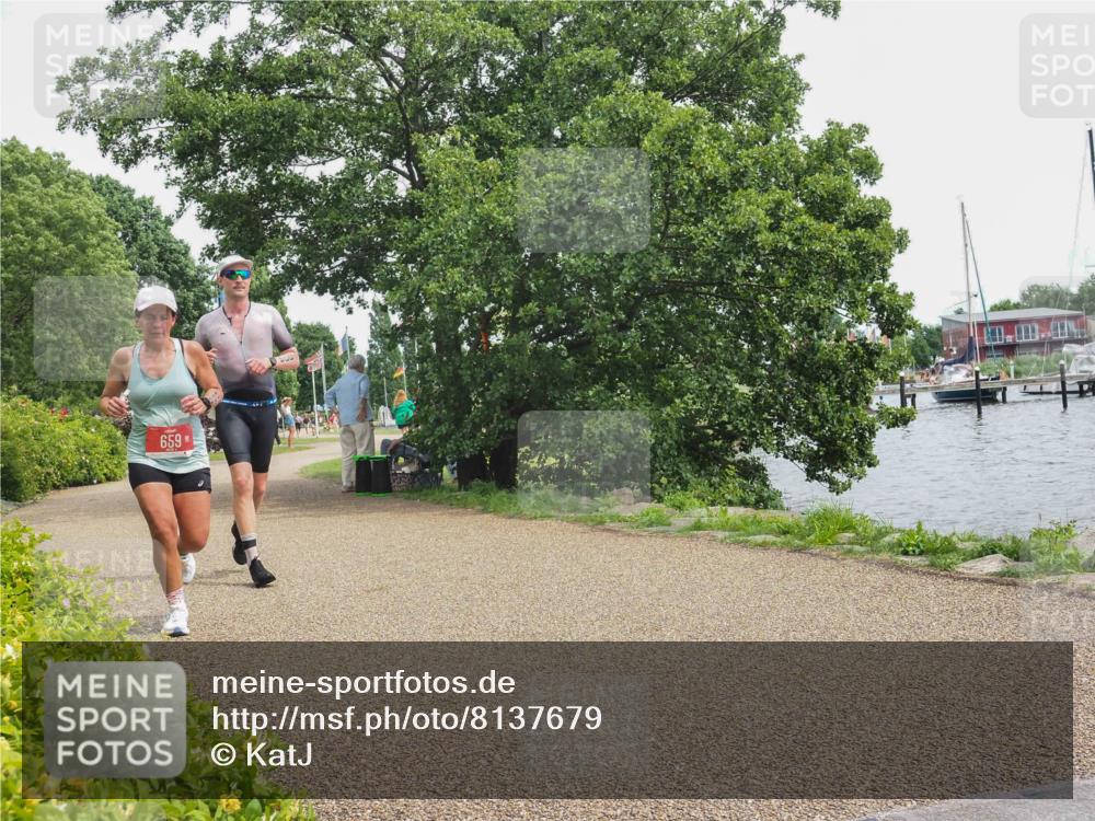 22.06.2025 - Viking Triathlon KatJ http://msf.ph/oto/8137679 22.06.2025 14:53:52 Laufen 51, 70, 334, 659 meine-sportfotos.de
