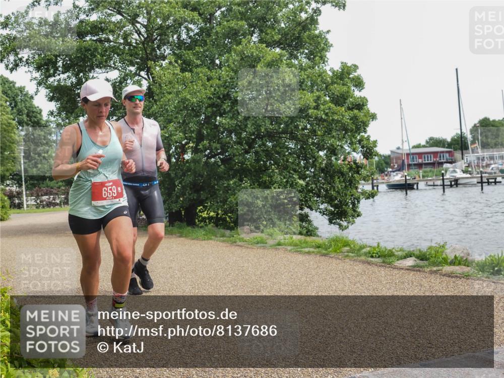 22.06.2025 - Viking Triathlon KatJ http://msf.ph/oto/8137686 22.06.2025 14:53:52 Laufen 51, 70, 334, 659 meine-sportfotos.de