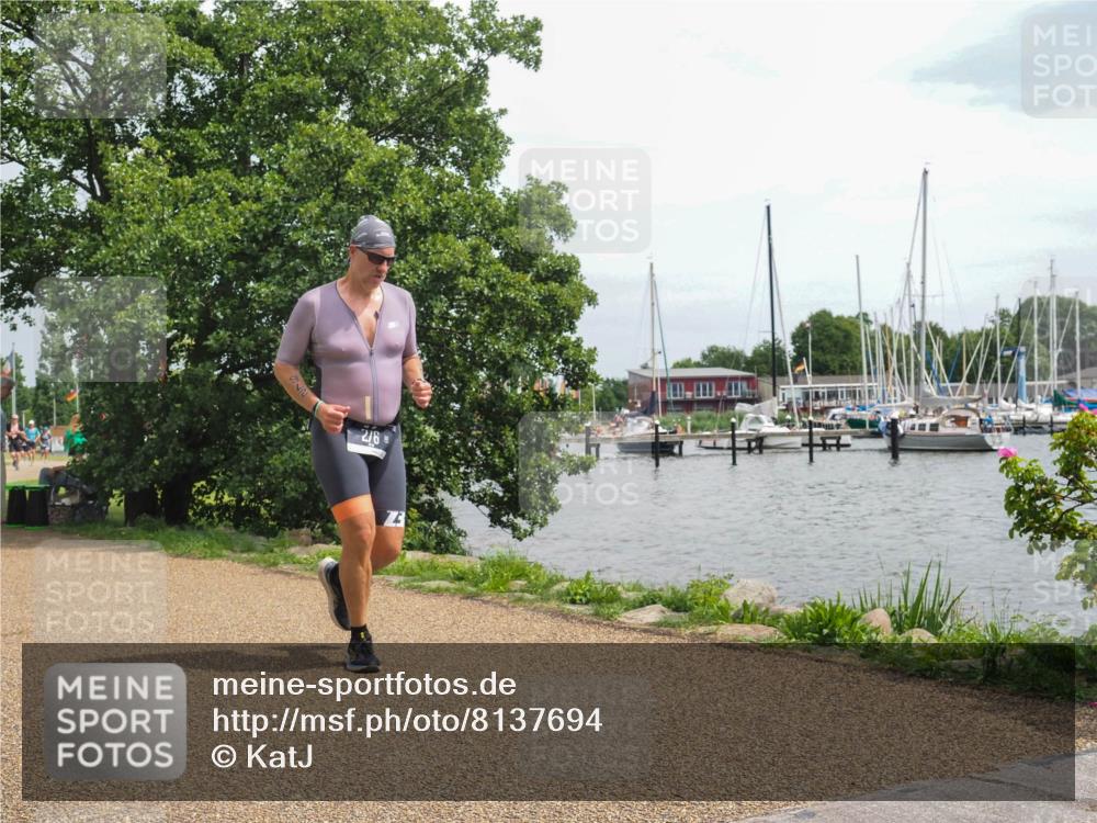 22.06.2025 - Viking Triathlon KatJ http://msf.ph/oto/8137694 22.06.2025 14:54:42 Laufen 150, 276 meine-sportfotos.de