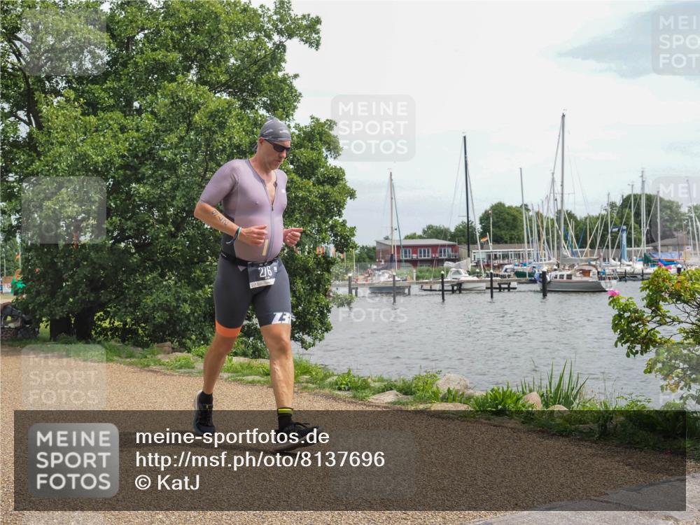 22.06.2025 - Viking Triathlon KatJ http://msf.ph/oto/8137696 22.06.2025 14:54:42 Laufen 150, 276 meine-sportfotos.de