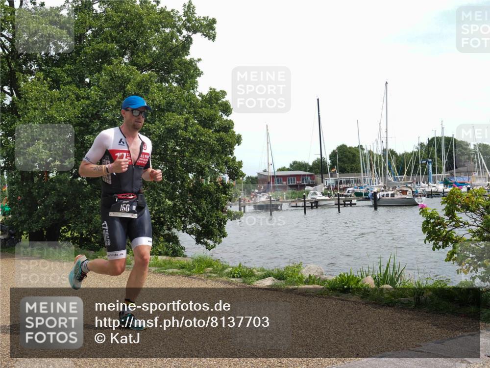 22.06.2025 - Viking Triathlon KatJ http://msf.ph/oto/8137703 22.06.2025 14:54:44 Laufen 150, 276 meine-sportfotos.de