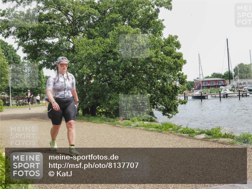 22.06.2025 - Viking Triathlon KatJ http://msf.ph/oto/8137707 22.06.2025 14:54:48 Laufen 236 meine-sportfotos.de