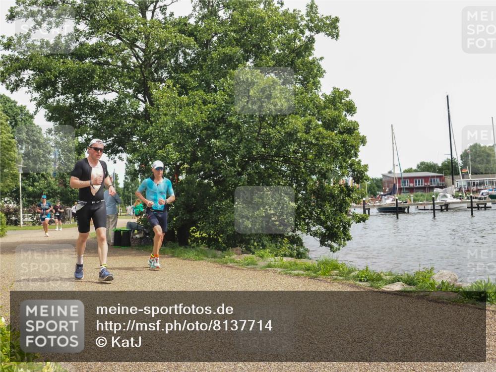 22.06.2025 - Viking Triathlon KatJ http://msf.ph/oto/8137714 22.06.2025 14:54:55 Laufen 68, 297 meine-sportfotos.de