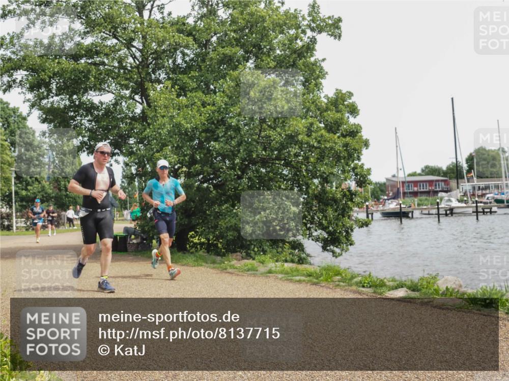 22.06.2025 - Viking Triathlon KatJ http://msf.ph/oto/8137715 22.06.2025 14:54:55 Laufen 68, 297 meine-sportfotos.de