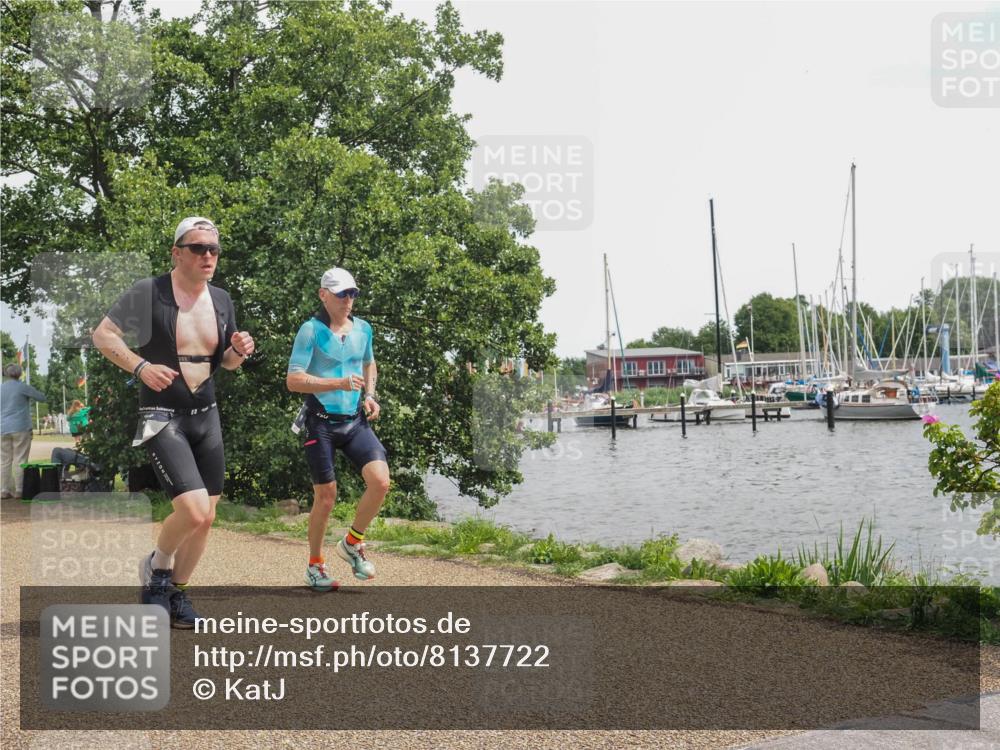 22.06.2025 - Viking Triathlon KatJ http://msf.ph/oto/8137722 22.06.2025 14:54:56 Laufen 68, 297 meine-sportfotos.de