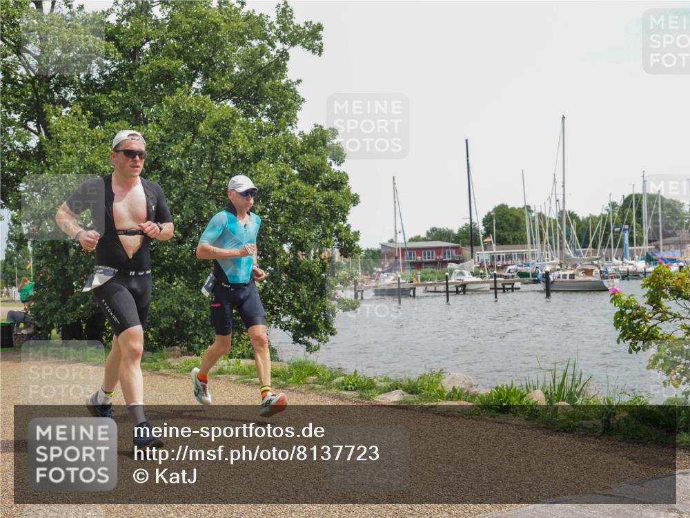22.06.2025 - Viking Triathlon KatJ http://msf.ph/oto/8137723 22.06.2025 14:54:56 Laufen 68, 297 meine-sportfotos.de