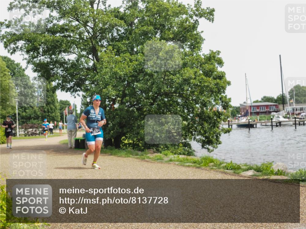 22.06.2025 - Viking Triathlon KatJ http://msf.ph/oto/8137728 22.06.2025 14:55:01 Laufen 324 meine-sportfotos.de
