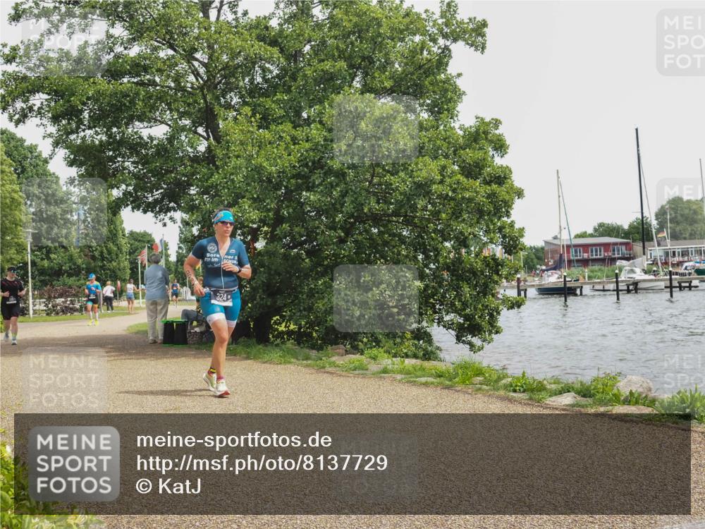 22.06.2025 - Viking Triathlon KatJ http://msf.ph/oto/8137729 22.06.2025 14:55:01 Laufen 324 meine-sportfotos.de