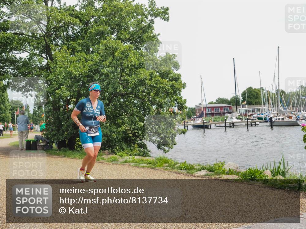 22.06.2025 - Viking Triathlon KatJ http://msf.ph/oto/8137734 22.06.2025 14:55:02 Laufen 324 meine-sportfotos.de