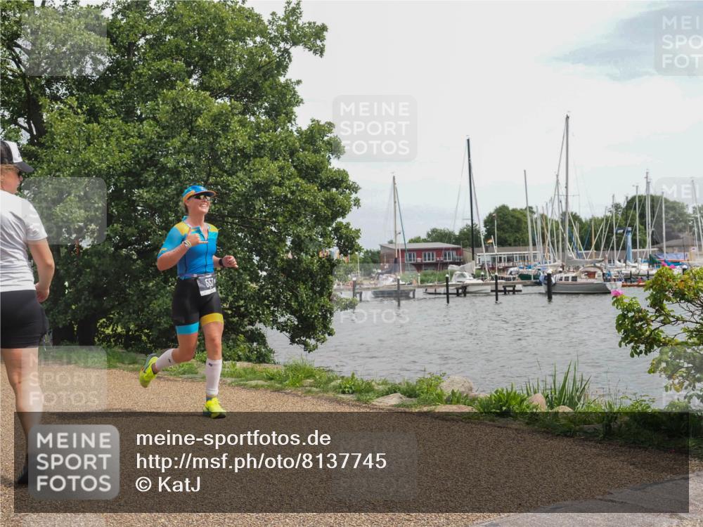 22.06.2025 - Viking Triathlon KatJ http://msf.ph/oto/8137745 22.06.2025 14:55:09 Laufen 240, 553 meine-sportfotos.de