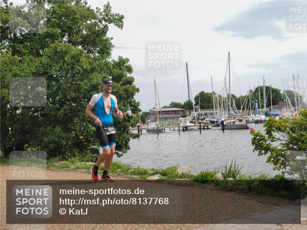 22.06.2025 - Viking Triathlon KatJ http://msf.ph/oto/8137768 22.06.2025 14:55:20 Laufen 389 meine-sportfotos.de