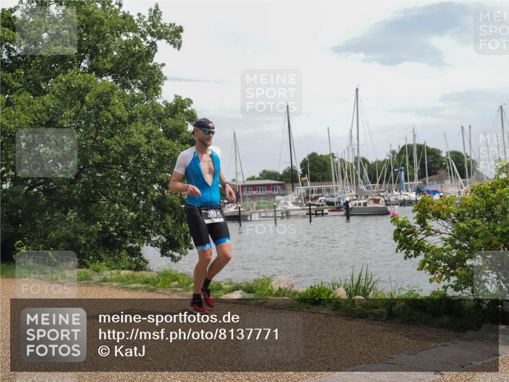 22.06.2025 - Viking Triathlon KatJ http://msf.ph/oto/8137771 22.06.2025 14:55:20 Laufen 389 meine-sportfotos.de