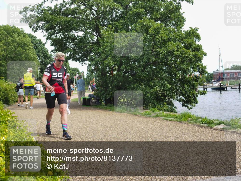 22.06.2025 - Viking Triathlon KatJ http://msf.ph/oto/8137773 22.06.2025 14:55:31 Laufen 442, 640 meine-sportfotos.de