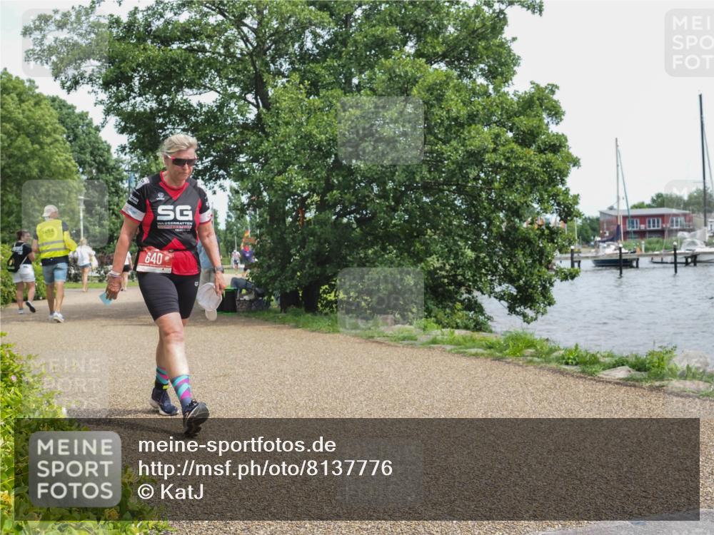 22.06.2025 - Viking Triathlon KatJ http://msf.ph/oto/8137776 22.06.2025 14:55:31 Laufen 442, 640 meine-sportfotos.de