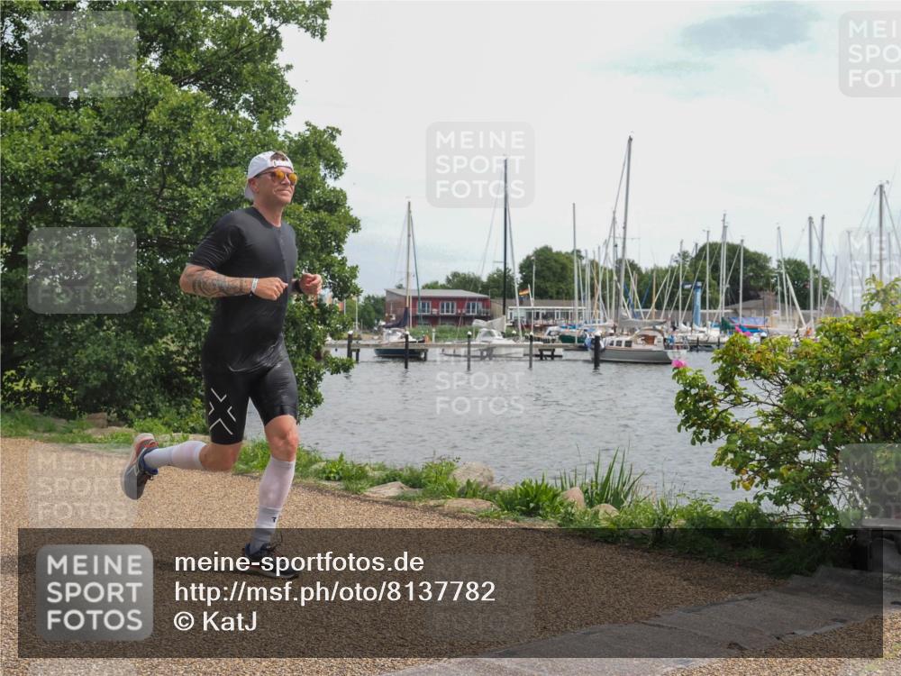 22.06.2025 - Viking Triathlon KatJ http://msf.ph/oto/8137782 22.06.2025 14:55:34 Laufen 442, 640 meine-sportfotos.de