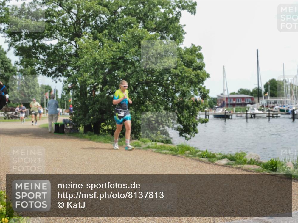 22.06.2025 - Viking Triathlon KatJ http://msf.ph/oto/8137813 22.06.2025 14:56:02 Laufen 321 meine-sportfotos.de