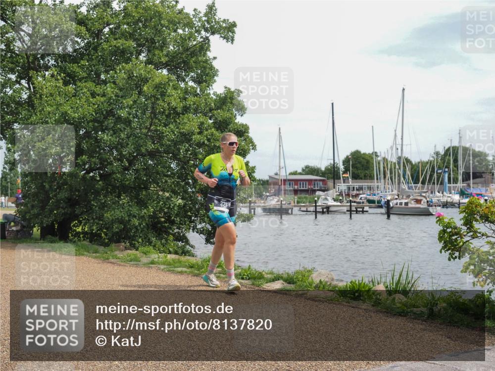 22.06.2025 - Viking Triathlon KatJ http://msf.ph/oto/8137820 22.06.2025 14:56:03 Laufen 321 meine-sportfotos.de