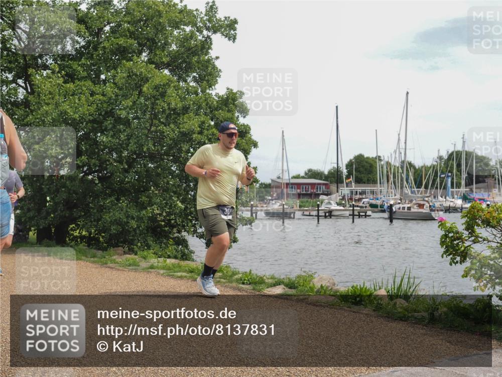 22.06.2025 - Viking Triathlon KatJ http://msf.ph/oto/8137831 22.06.2025 14:56:10 Laufen 31 meine-sportfotos.de