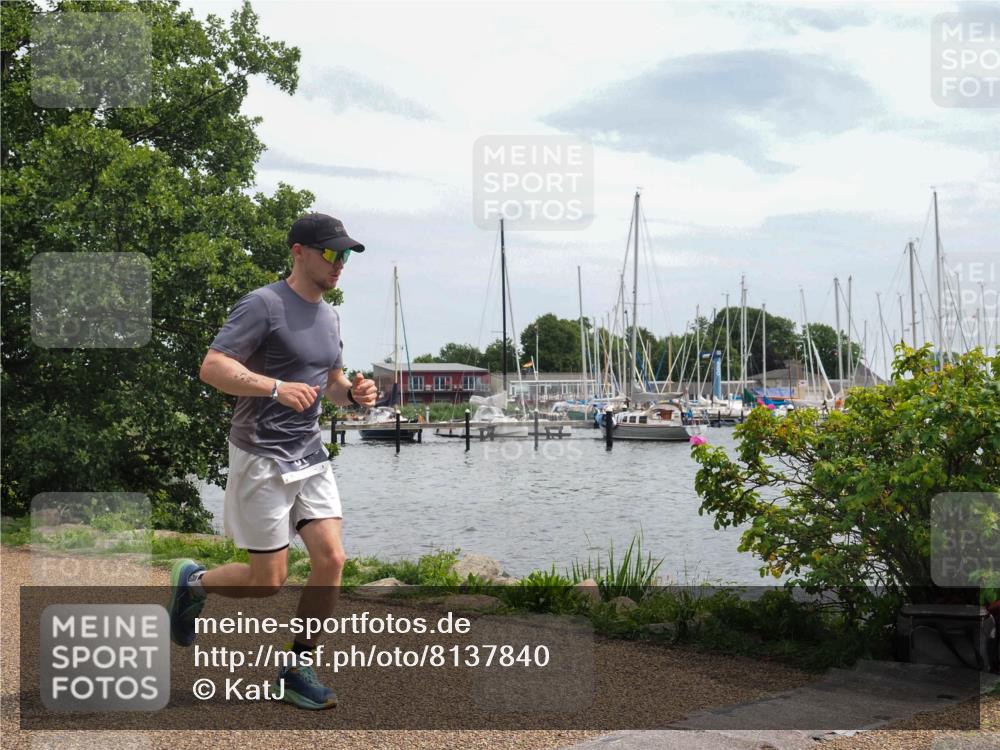22.06.2025 - Viking Triathlon KatJ http://msf.ph/oto/8137840 22.06.2025 14:56:12 Laufen 31 meine-sportfotos.de