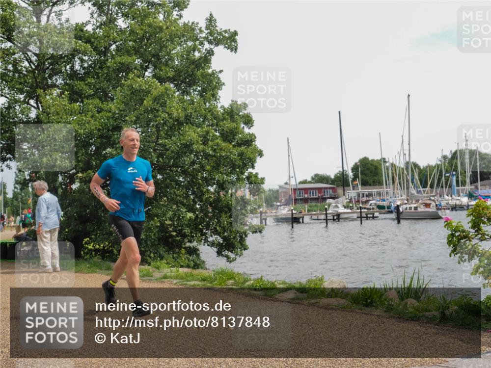 22.06.2025 - Viking Triathlon KatJ http://msf.ph/oto/8137848 22.06.2025 14:56:27 Laufen 128, 180, 498 meine-sportfotos.de