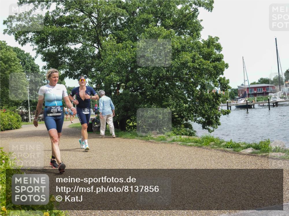 22.06.2025 - Viking Triathlon KatJ http://msf.ph/oto/8137856 22.06.2025 14:56:29 Laufen 128, 180, 498 meine-sportfotos.de